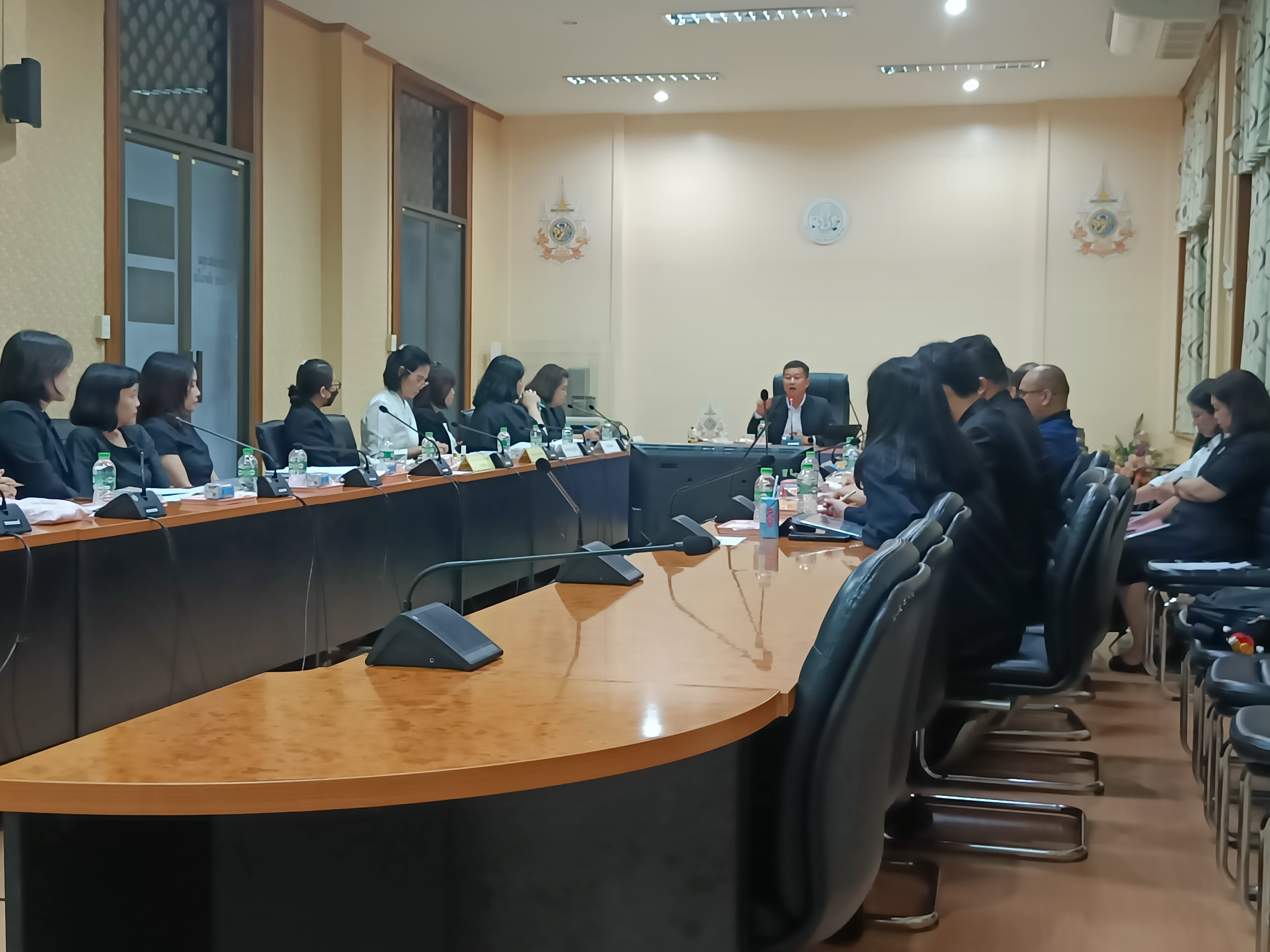 title - ประชุมคณะทำงานขับเคลื่อนการปฏิบัติตามพระราชบัญญัติการอำนวยความสะดวกในการพิจารณาอนุญาตและการให้บริการแก่ประชาชน พ.ศ. 2569 ครั้งที่ 1/2569 พร้อมประชุมผ่านระบบออนไลน์ GDCC Space Plus